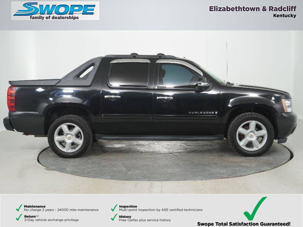 Used 2008 Chevrolet Avalanche LT w/ Convenience Package #1 image 2