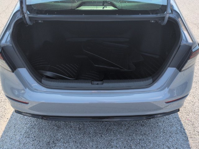 Used 2024 Honda Accord Sport image 29