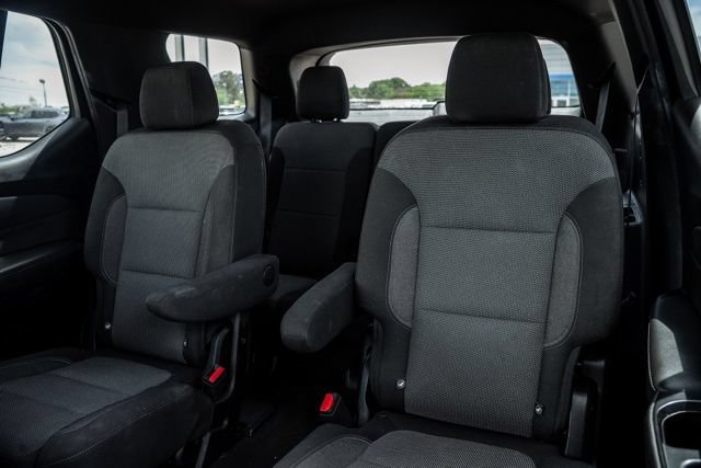 Used 2023 Chevrolet Traverse LT AWD/4WD image 30
