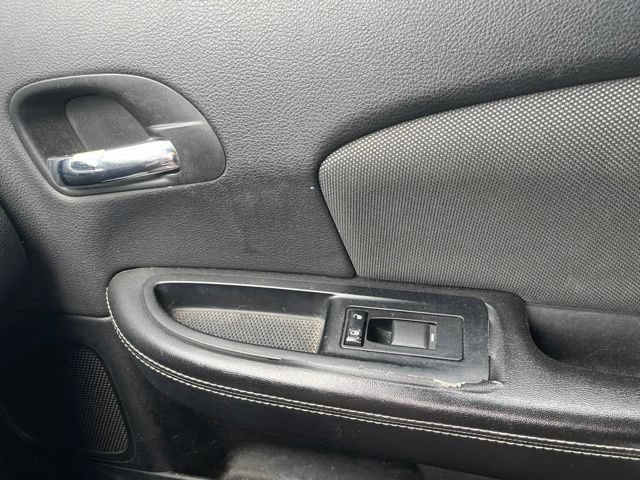 Used 2013 Dodge Avenger SE FWD image 20