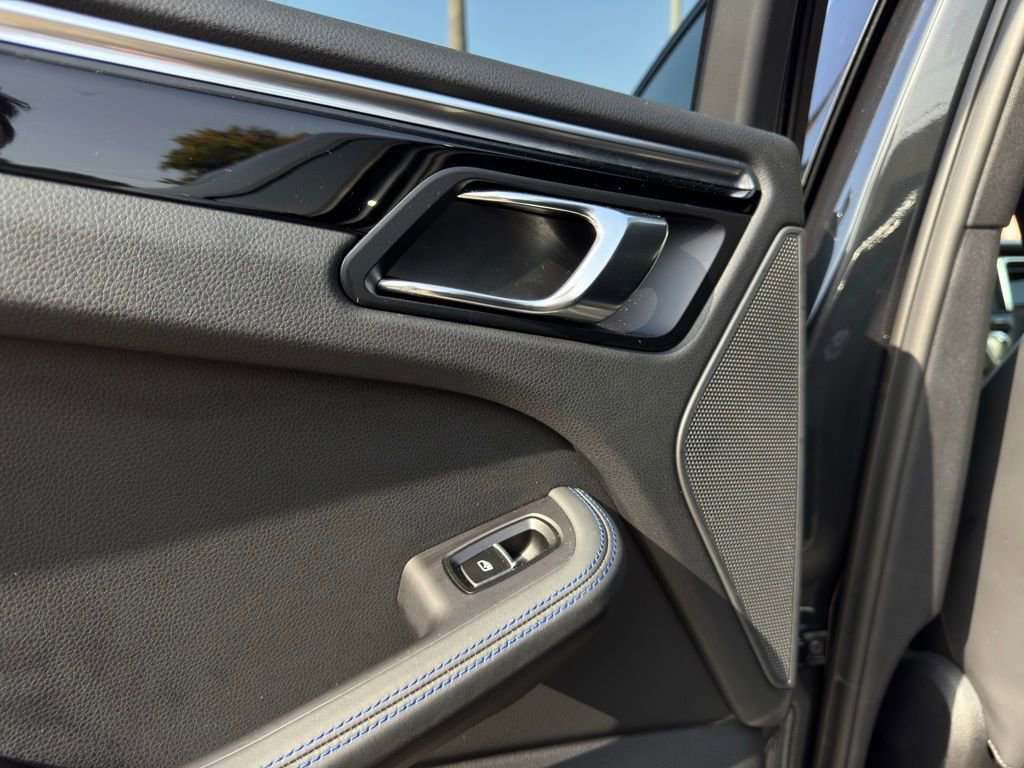Used 2022 Porsche Macan S image 41