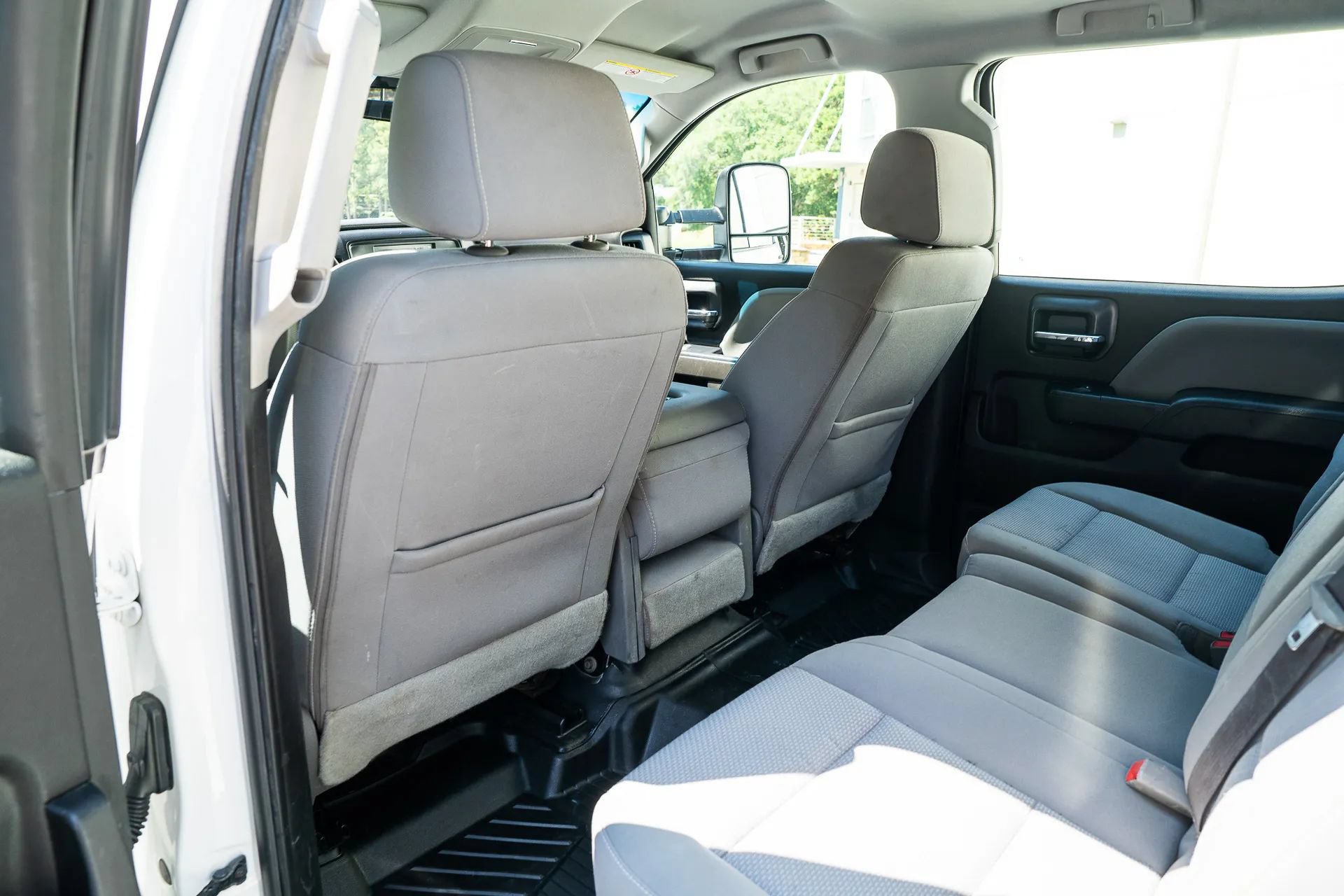 Used 2019 Chevrolet Silverado 3500 W/T AWD/4WD image 27