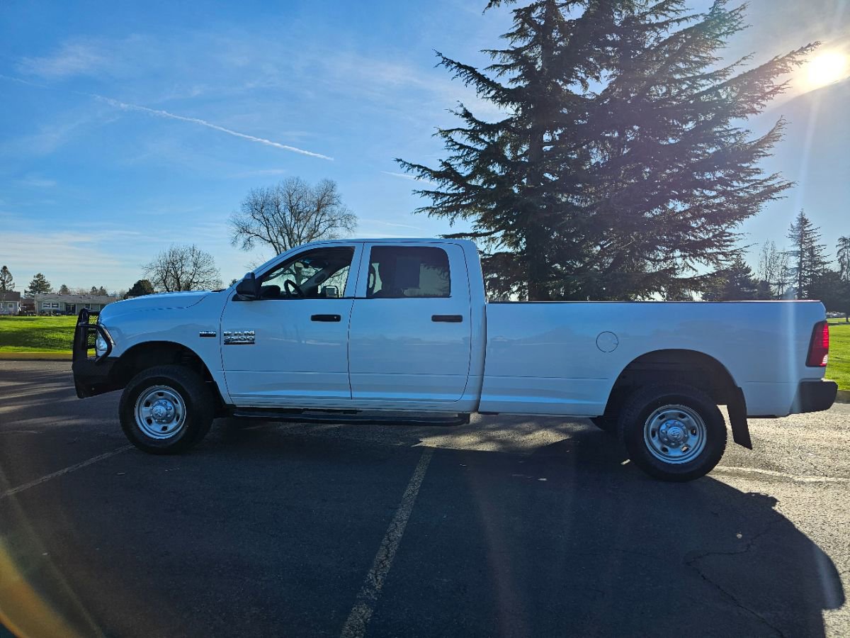 Used 2017 RAM 3500 Tradesman w/ Protection Group image 25