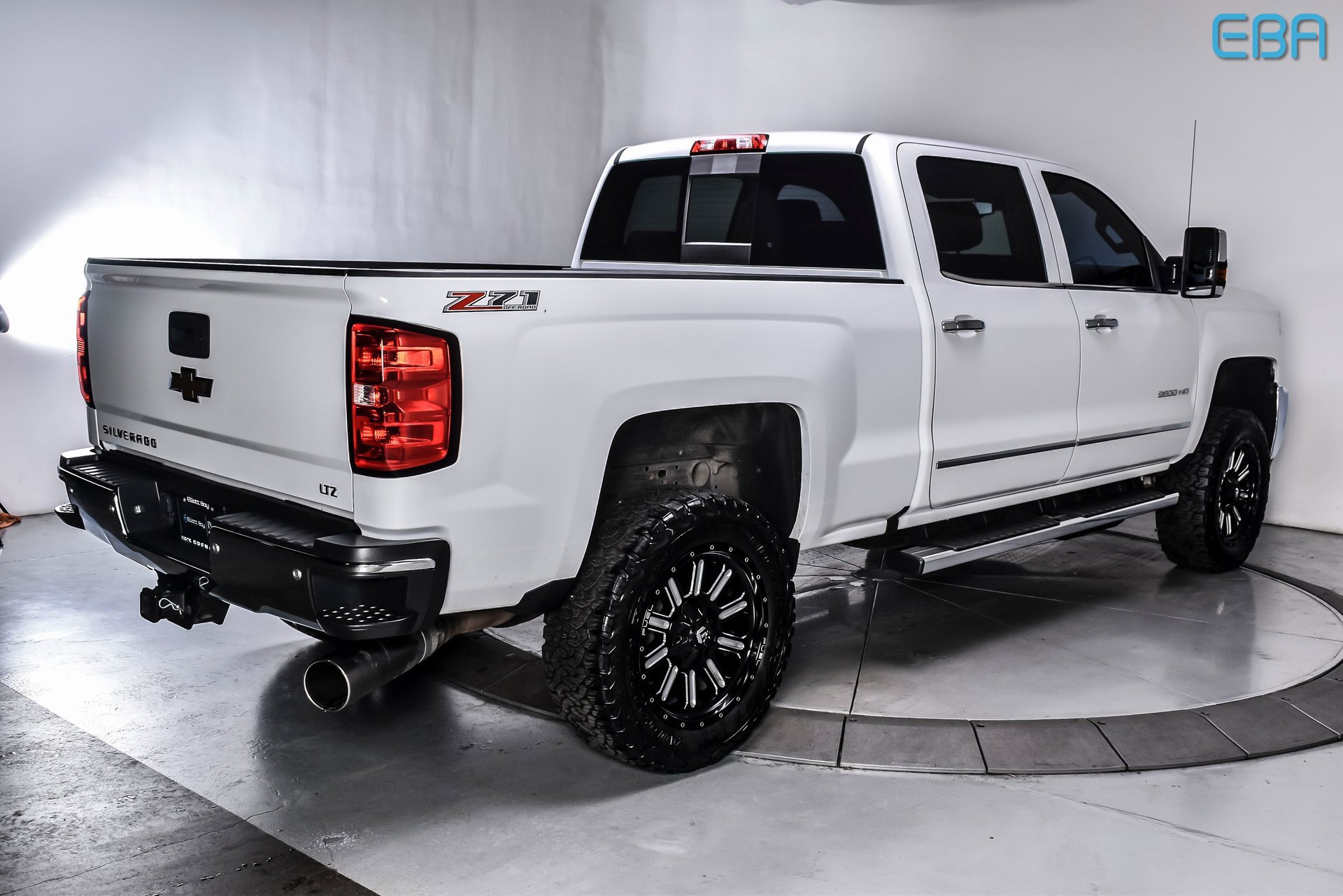 Used 2017 Chevrolet Silverado 2500 LTZ w/ Duramax Plus Package image 4