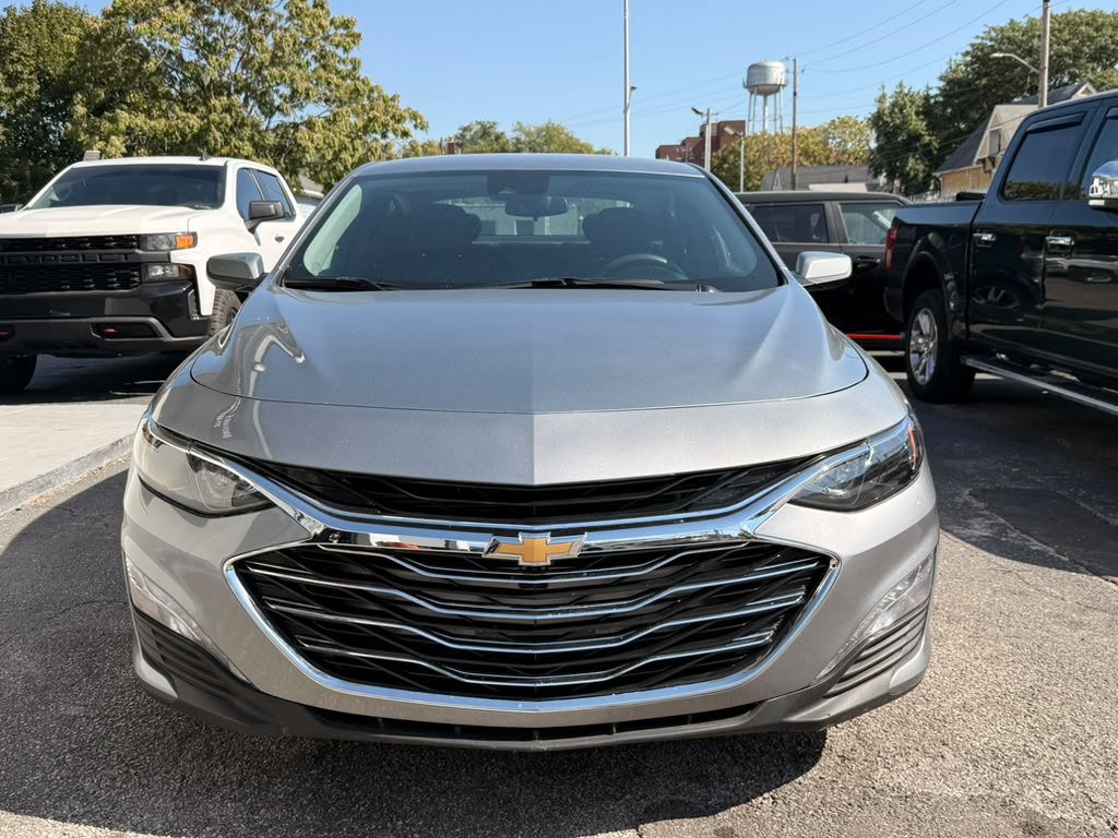 Used 2025 Chevrolet Malibu LT FWD image 23