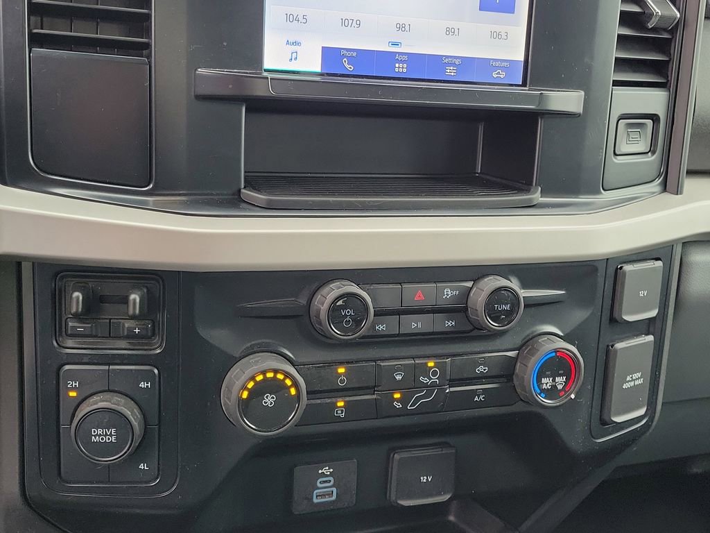 Certified 2025 Ford F250 XLT AWD/4WD image 27