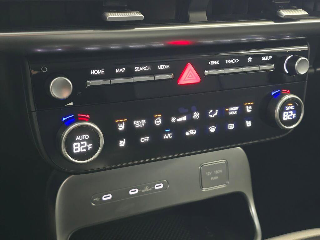 New 2026 Hyundai Ioniq 9 SEL image 27