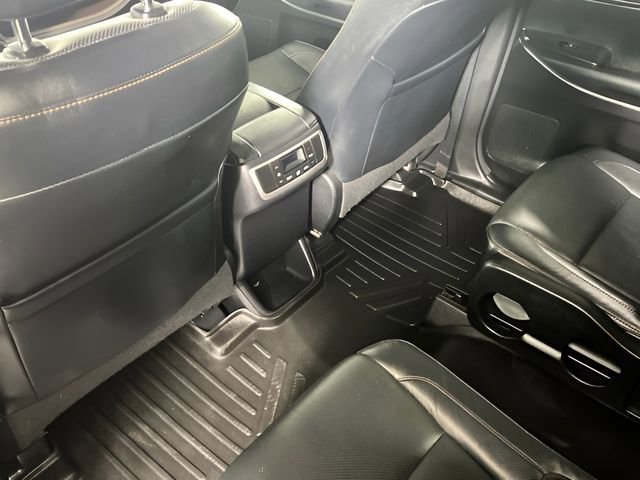 Used 2018 Toyota Highlander Limited image 30