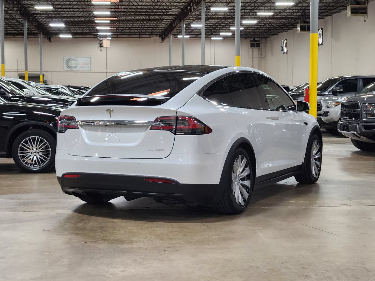 Used 2019 Tesla Model X 75D AWD/4WD image 8
