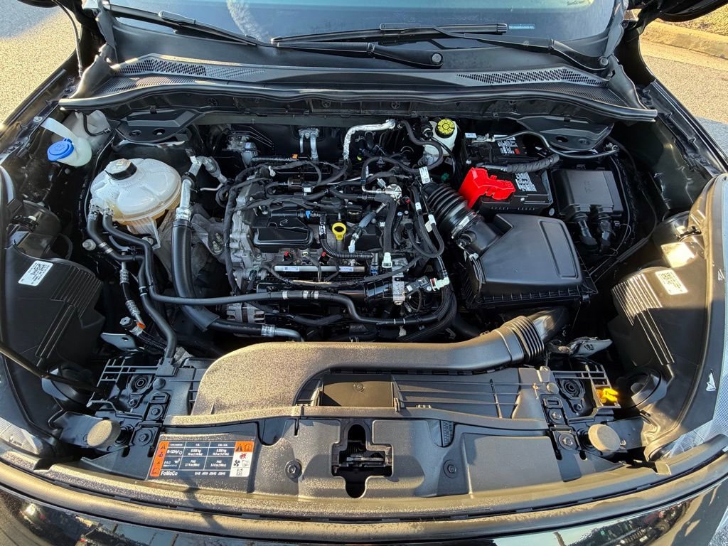 Used 2021 Ford Escape SE w/ Cold Weather Package image 16