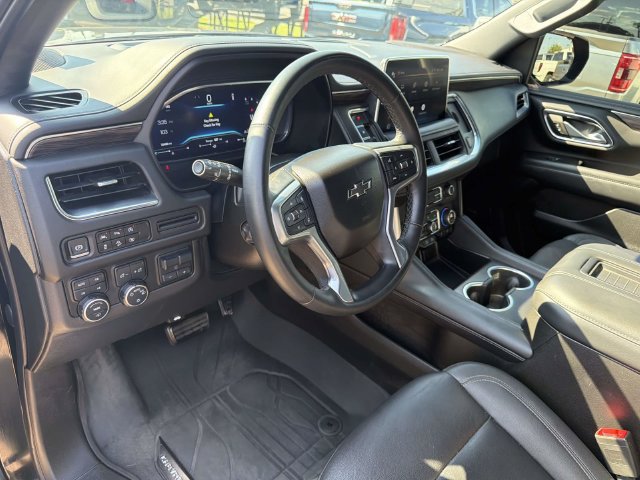 Used 2023 Chevrolet Tahoe Z71 w/ Z71 Off-Road Package AWD/4WD image 22