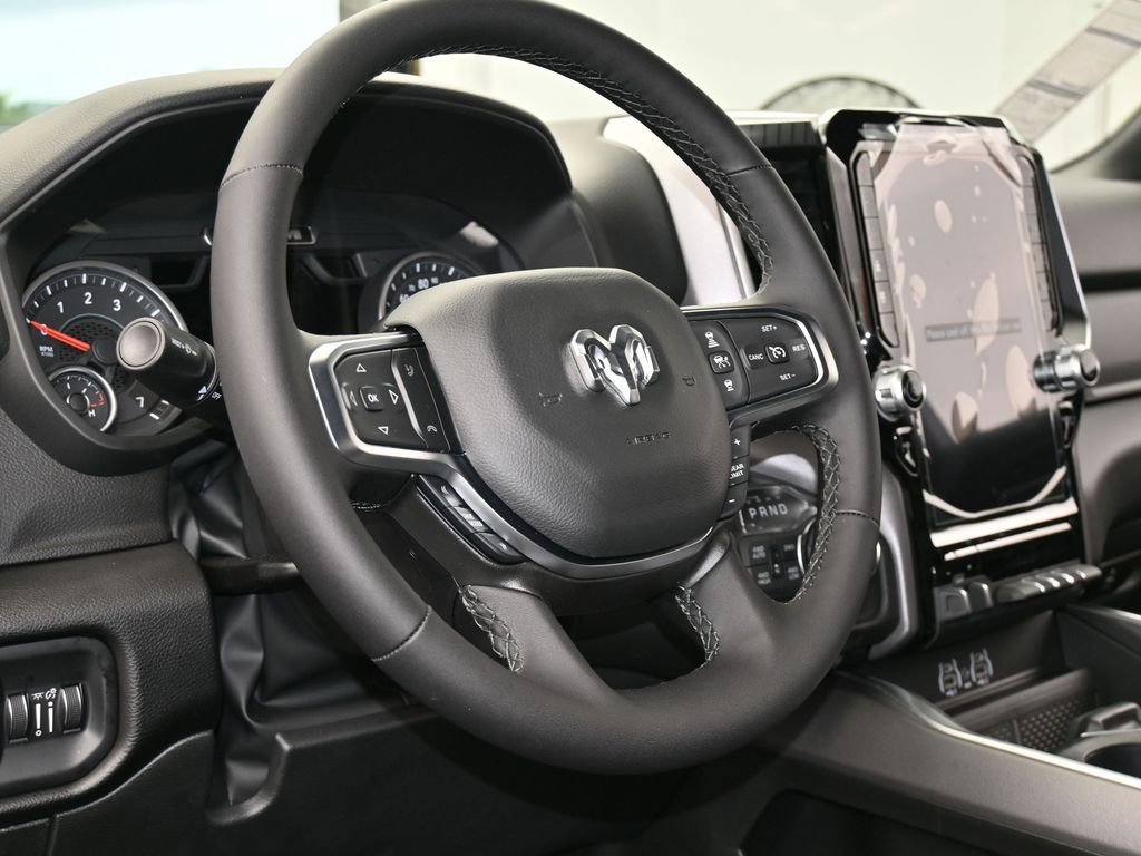 Used 2025 RAM 1500 Lone Star AWD/4WD image 13