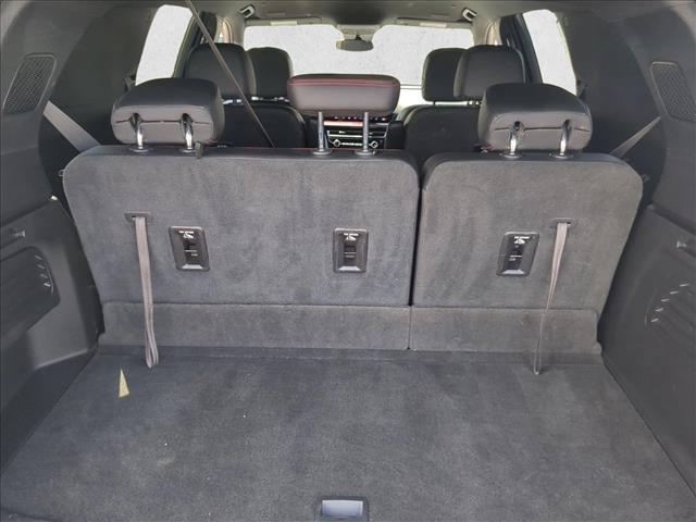 Used 2025 Chevrolet Traverse Z71 AWD/4WD image 6