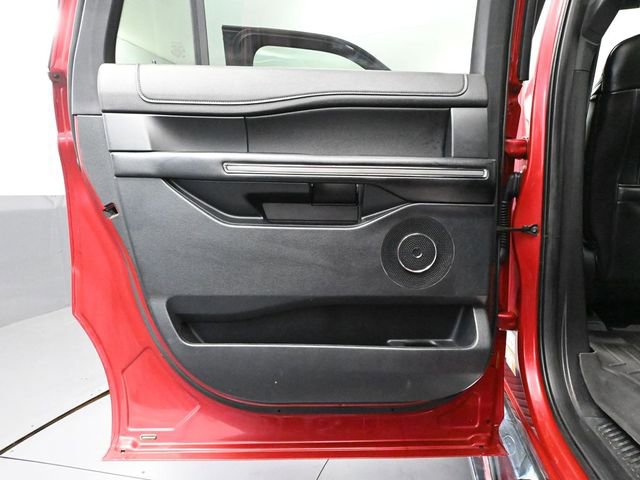 Used 2021 Ford Expedition Max XLT image 41