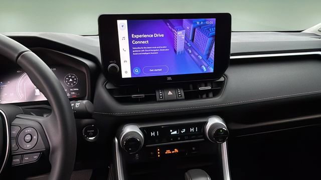 Used 2023 Toyota RAV4 Limited image 26