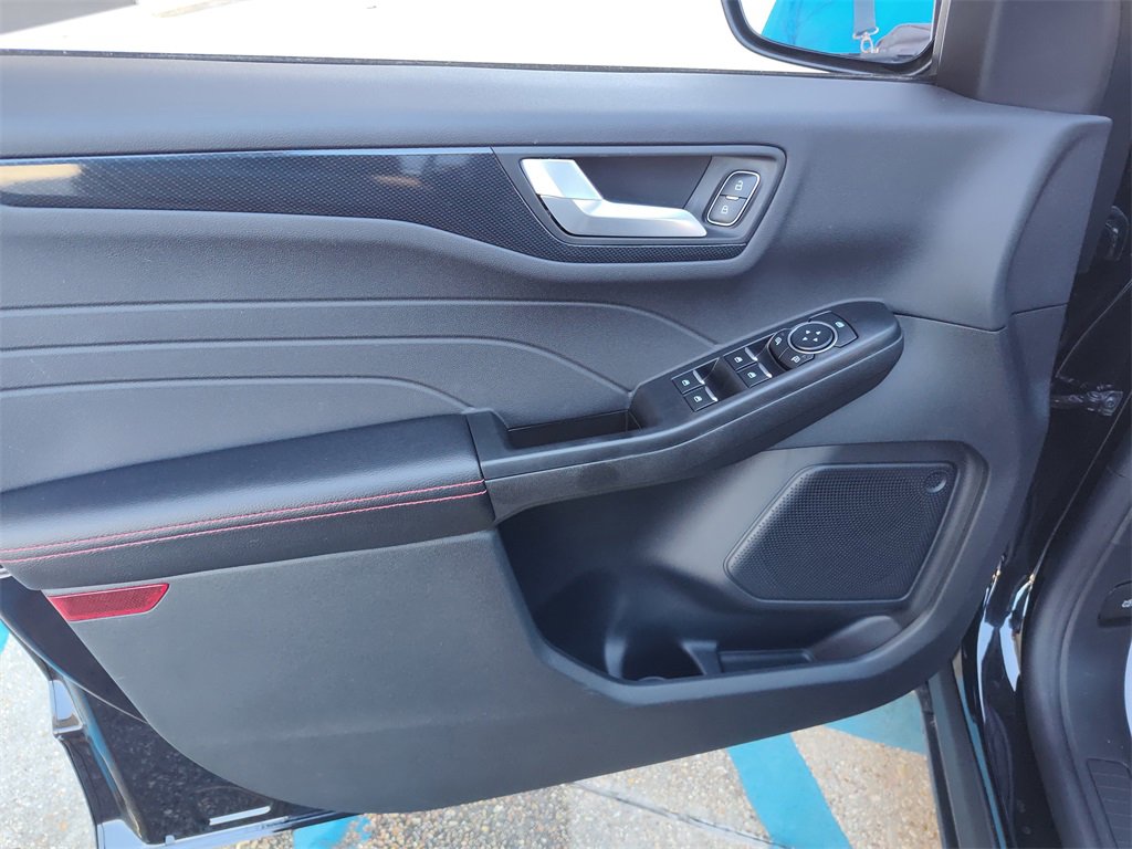 Used 2025 Ford Escape ST-Line image 20