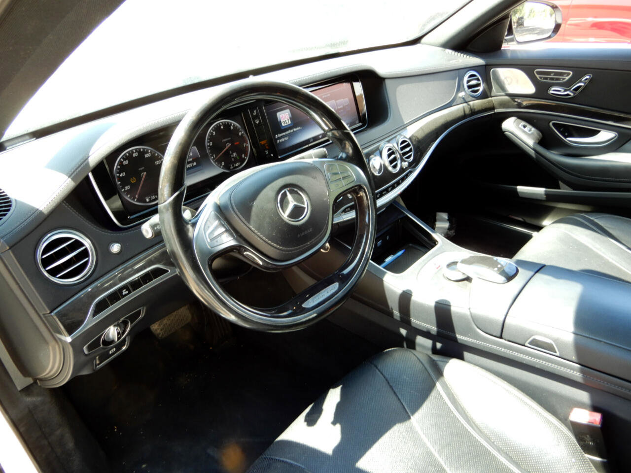 Used 2017 Mercedes-Benz S 550 Sedan image 11