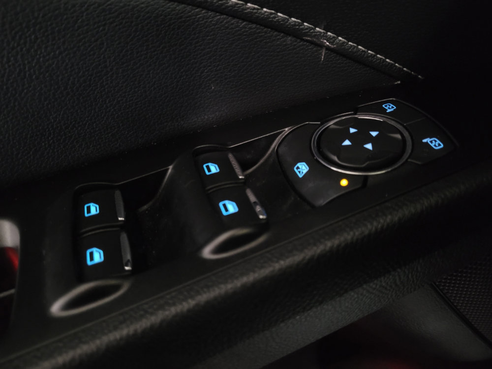 Used 2019 Ford Fusion Titanium image 27