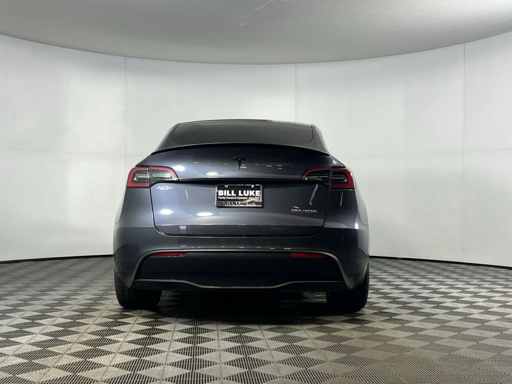 Used 2023 Tesla Model Y Performance image 7