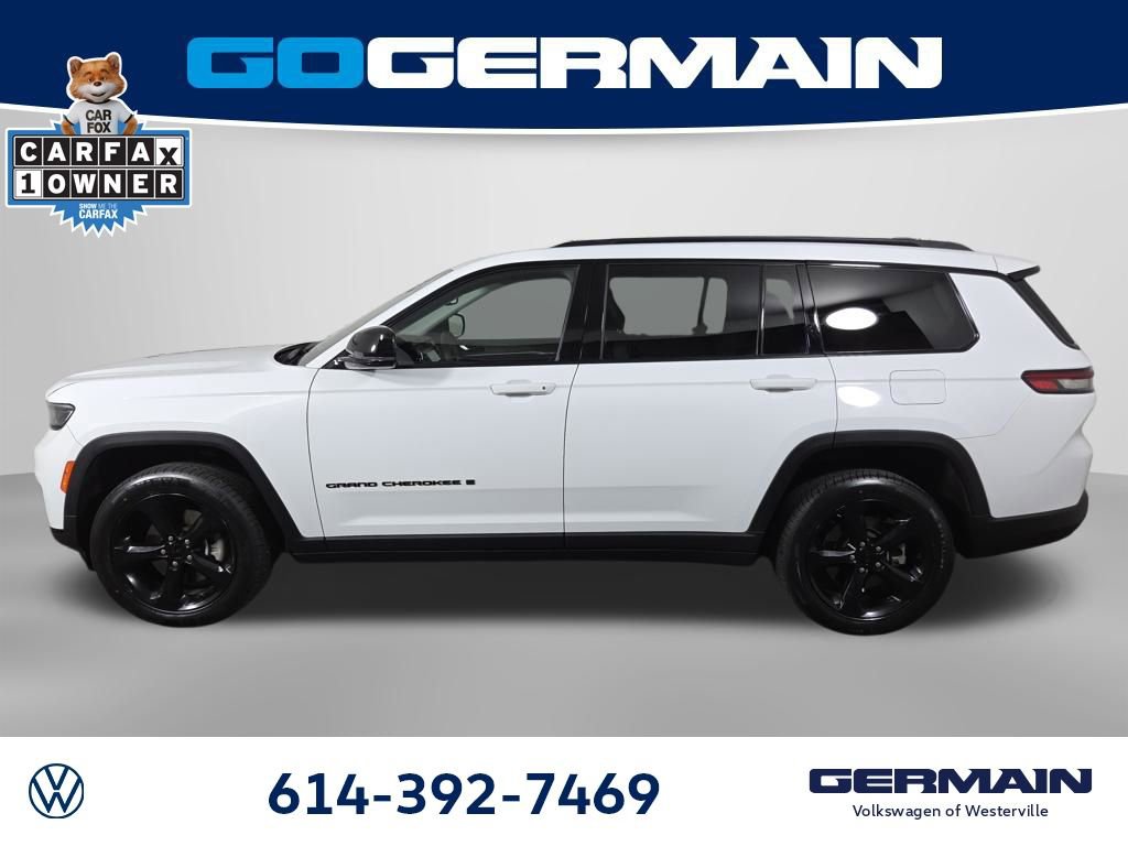 Used 2023 Jeep Grand Cherokee L Limited w/ Black Appearance Package image 12