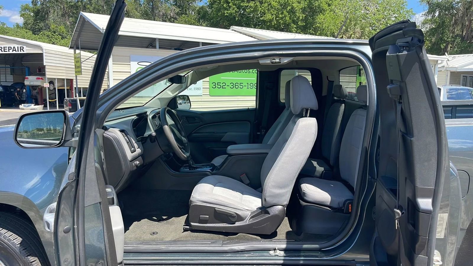Used 2015 Chevrolet Colorado W/T w/ WT Convenience Package image 13