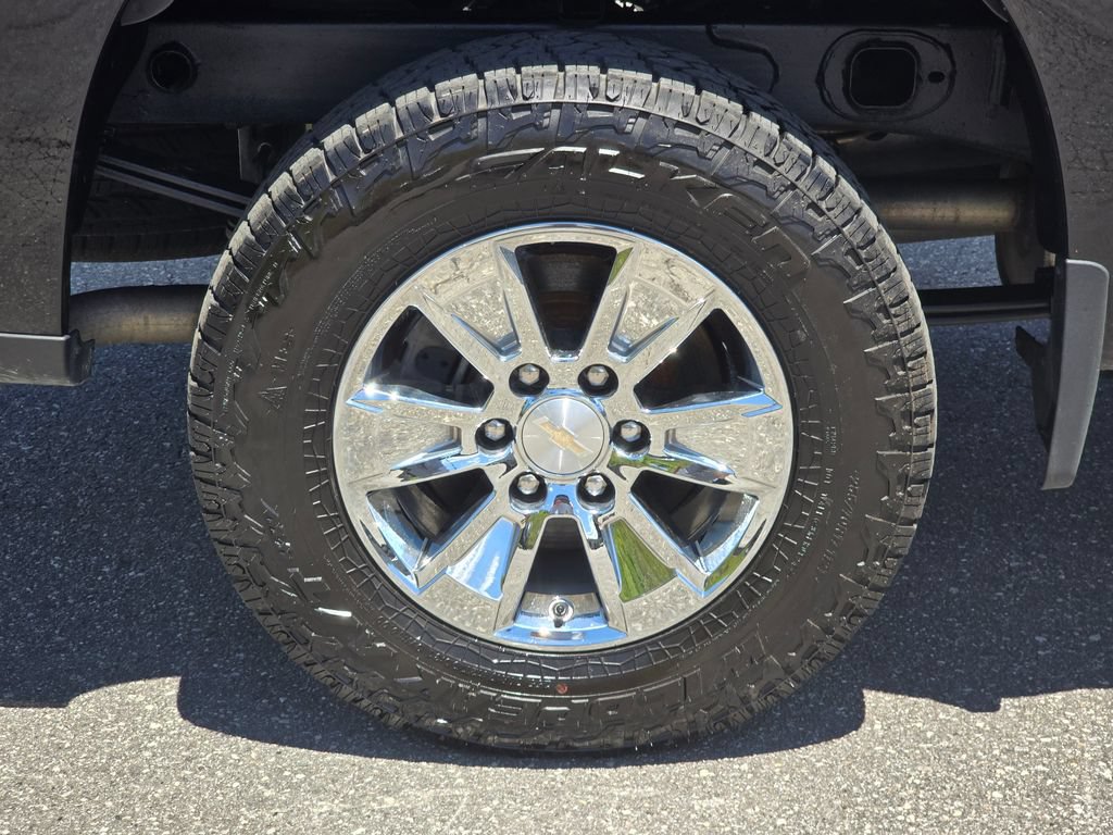 Certified 2022 Chevrolet Silverado 1500 LT AWD/4WD image 15