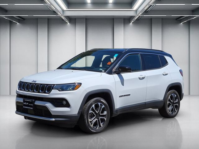 Used 2024 Jeep Compass Limited AWD/4WD image 8
