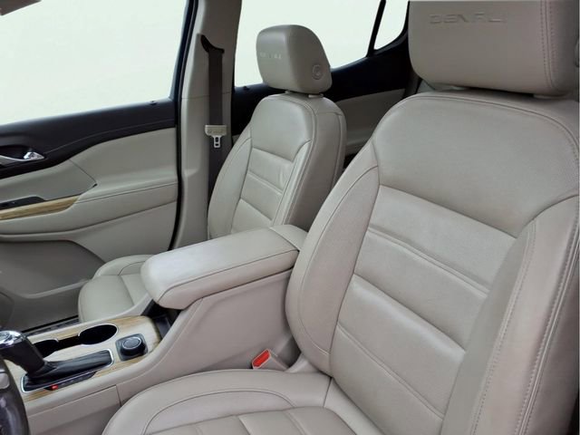 Used 2019 GMC Acadia Denali w/ Technology Package AWD/4WD image 7