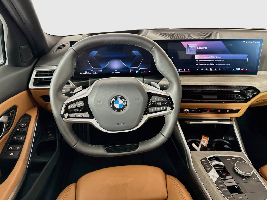 Used 2025 BMW 330i xDrive Sedan AWD/4WD image 31