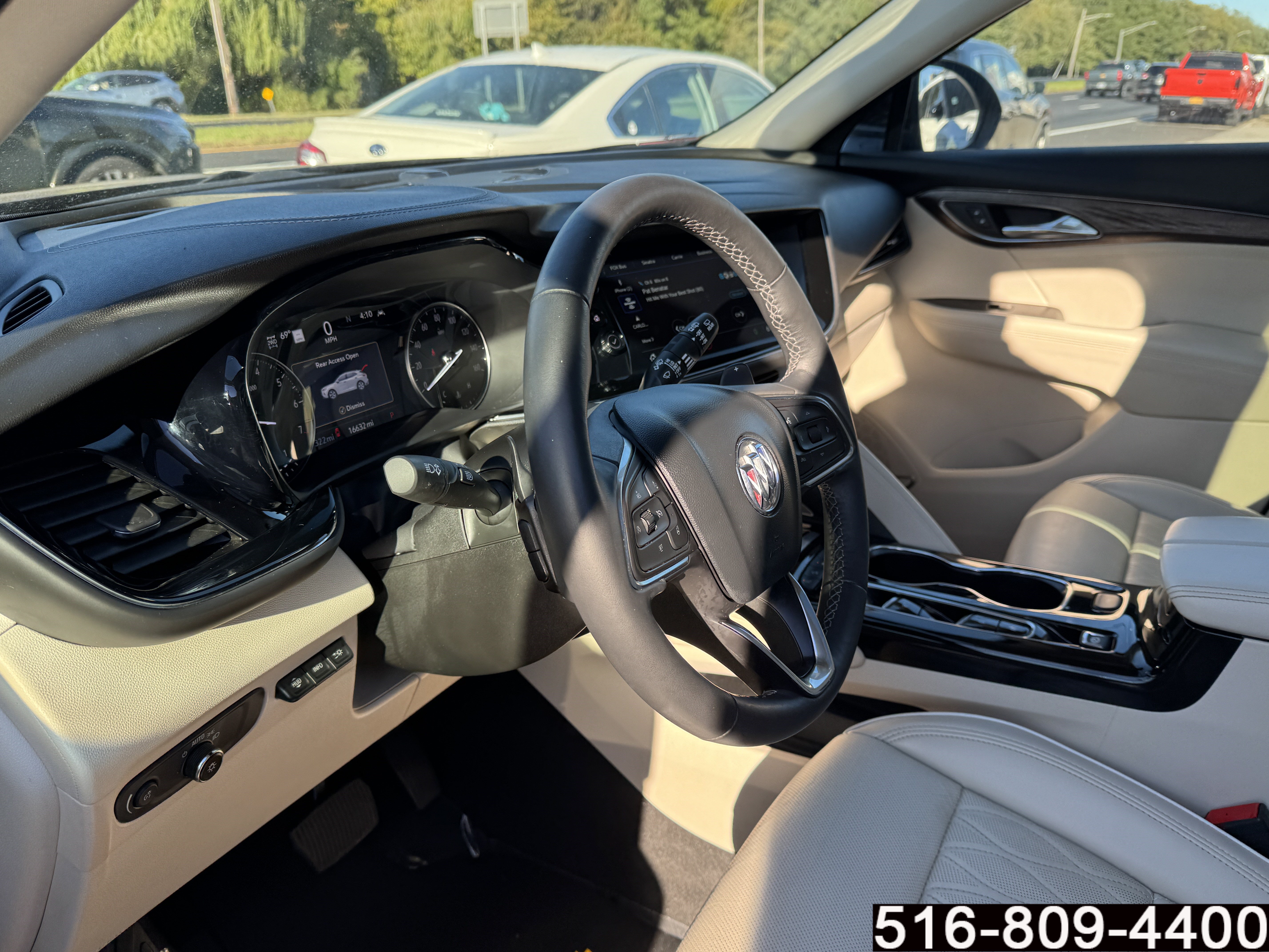 Used 2023 Buick Envision Avenir AWD/4WD image 25