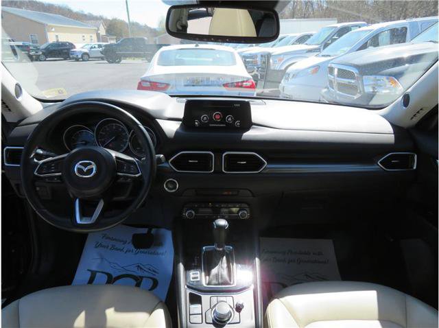 Used 2019 MAZDA CX-5 Touring image 6