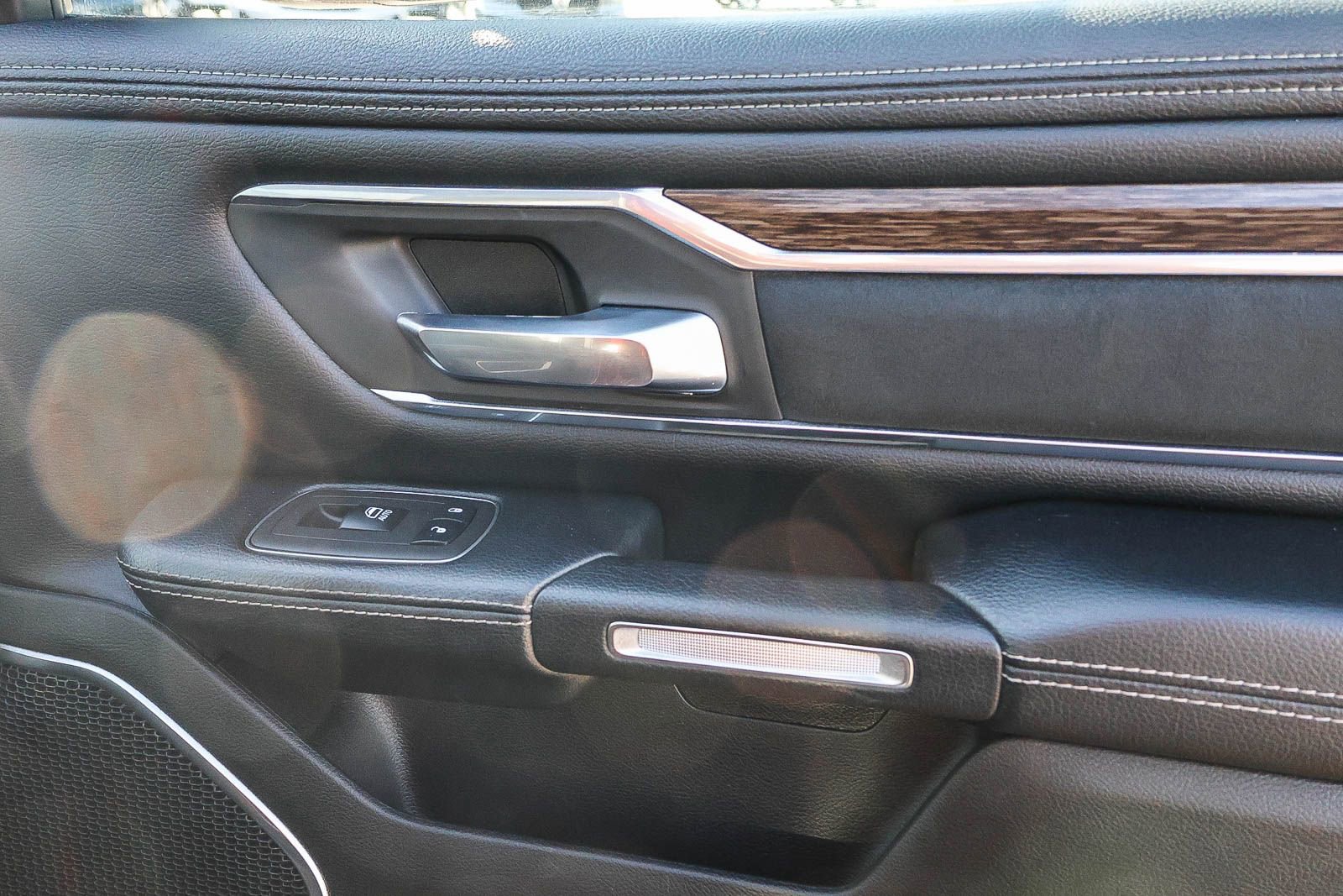 Used 2019 RAM 1500 Laramie image 20