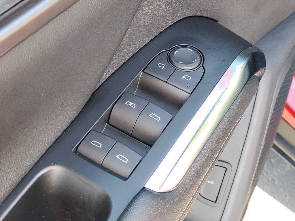 Used 2024 Chevrolet Traverse LT FWD image 22