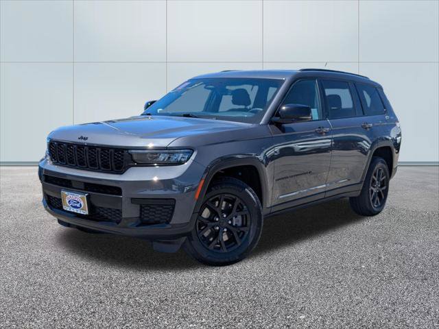 Used 2024 Jeep Grand Cherokee L Laredo