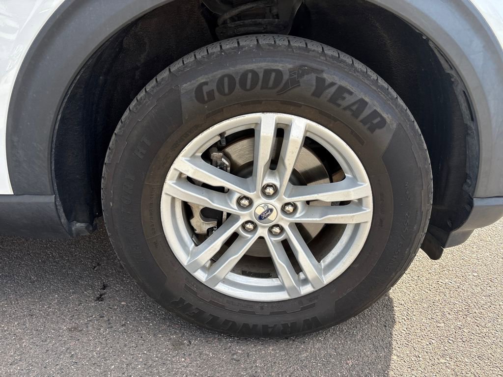 Used 2021 Ford Explorer XLT w/ Class III Trailer Tow Package image 31