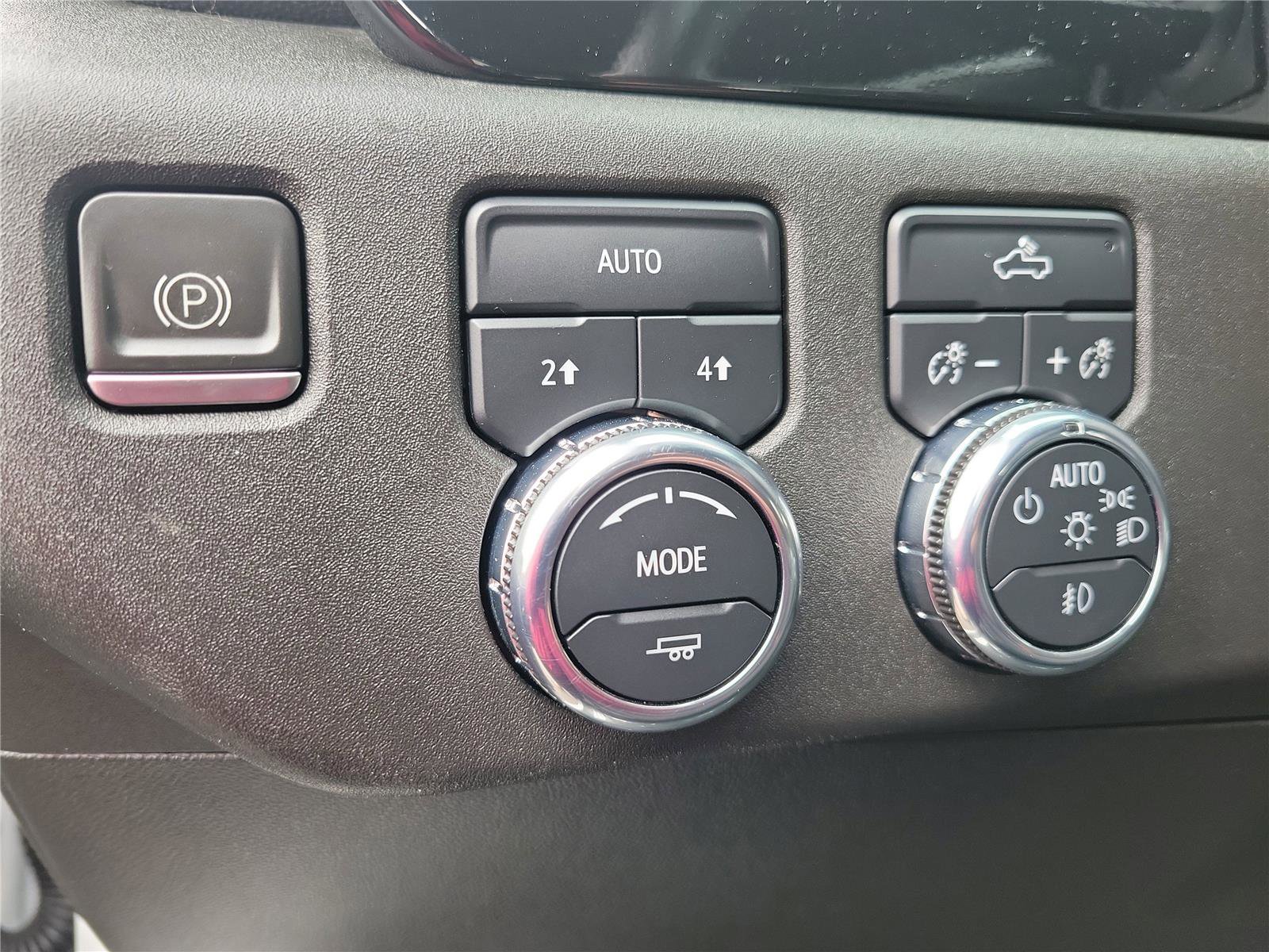 Used 2023 GMC Sierra 1500 Elevation image 20