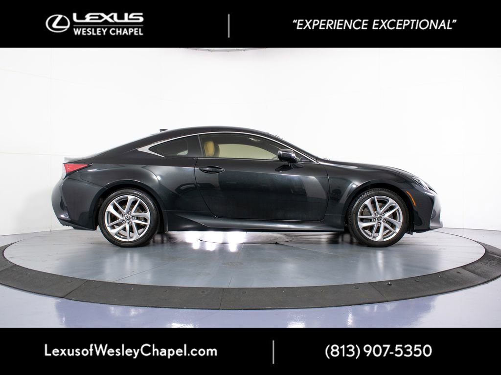 Used 2022 Lexus RC 300 w/ Accessory Package RWD image 4
