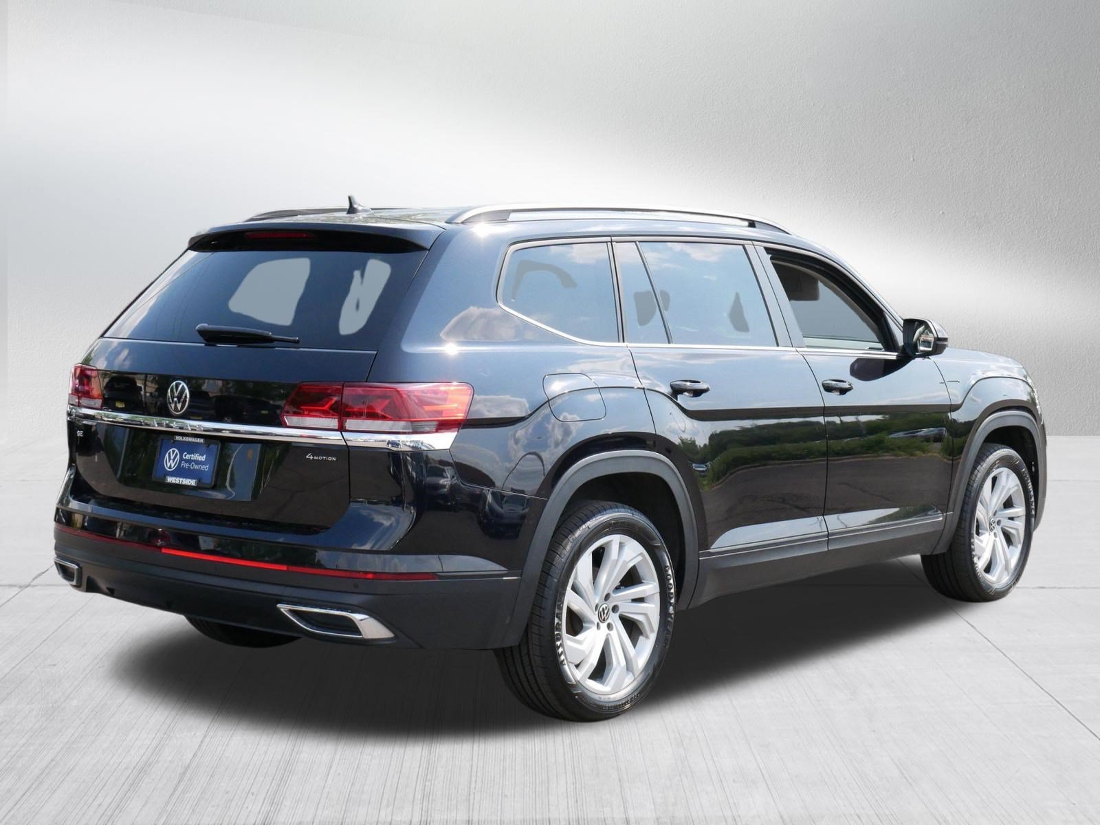 Certified 2023 Volkswagen Atlas SE AWD/4WD image 7