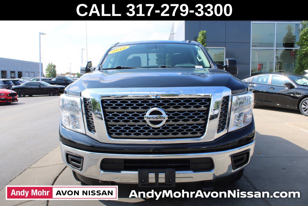 Used 2018 Nissan Titan SV AWD/4WD image 2