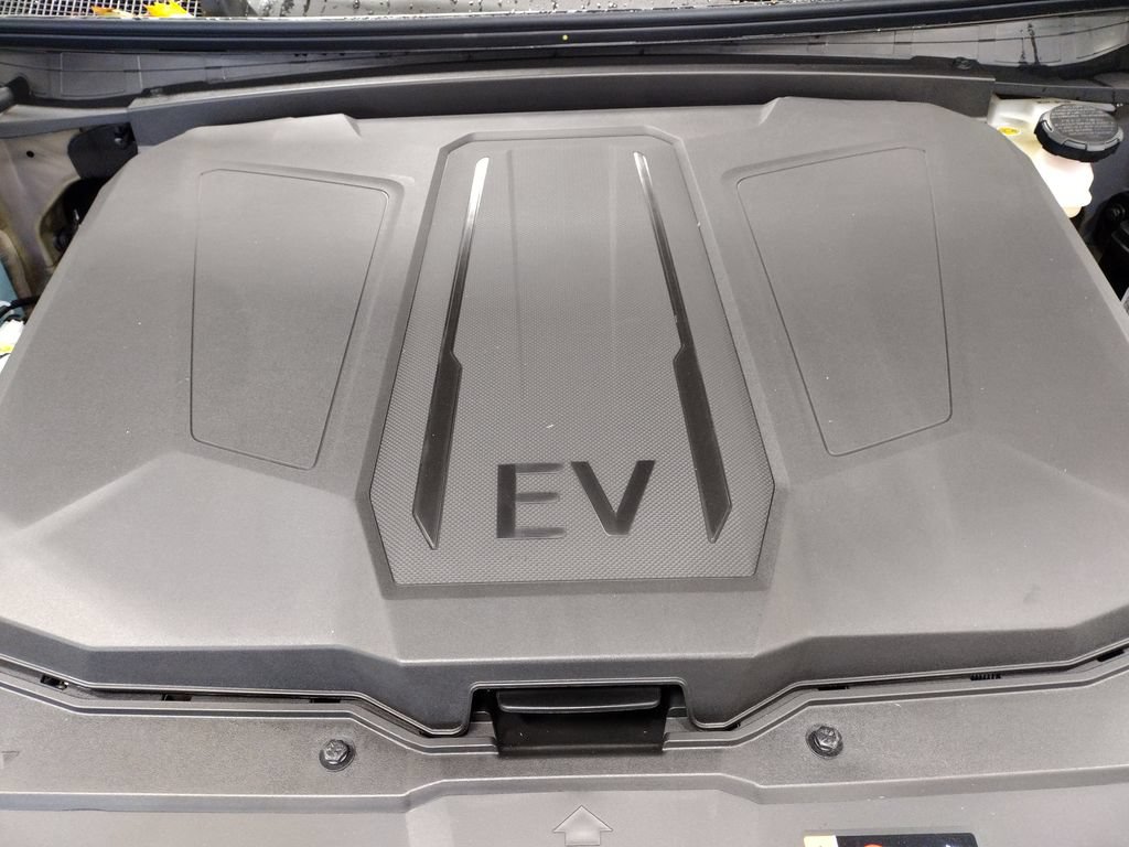 Certified 2026 Hyundai Ioniq 5 SE AWD/4WD image 7