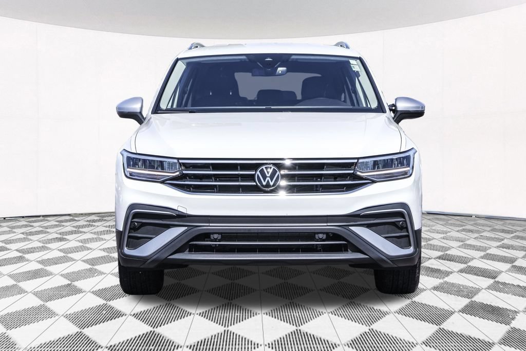Certified 2024 Volkswagen Tiguan Wolfsburg Edition AWD/4WD image 8