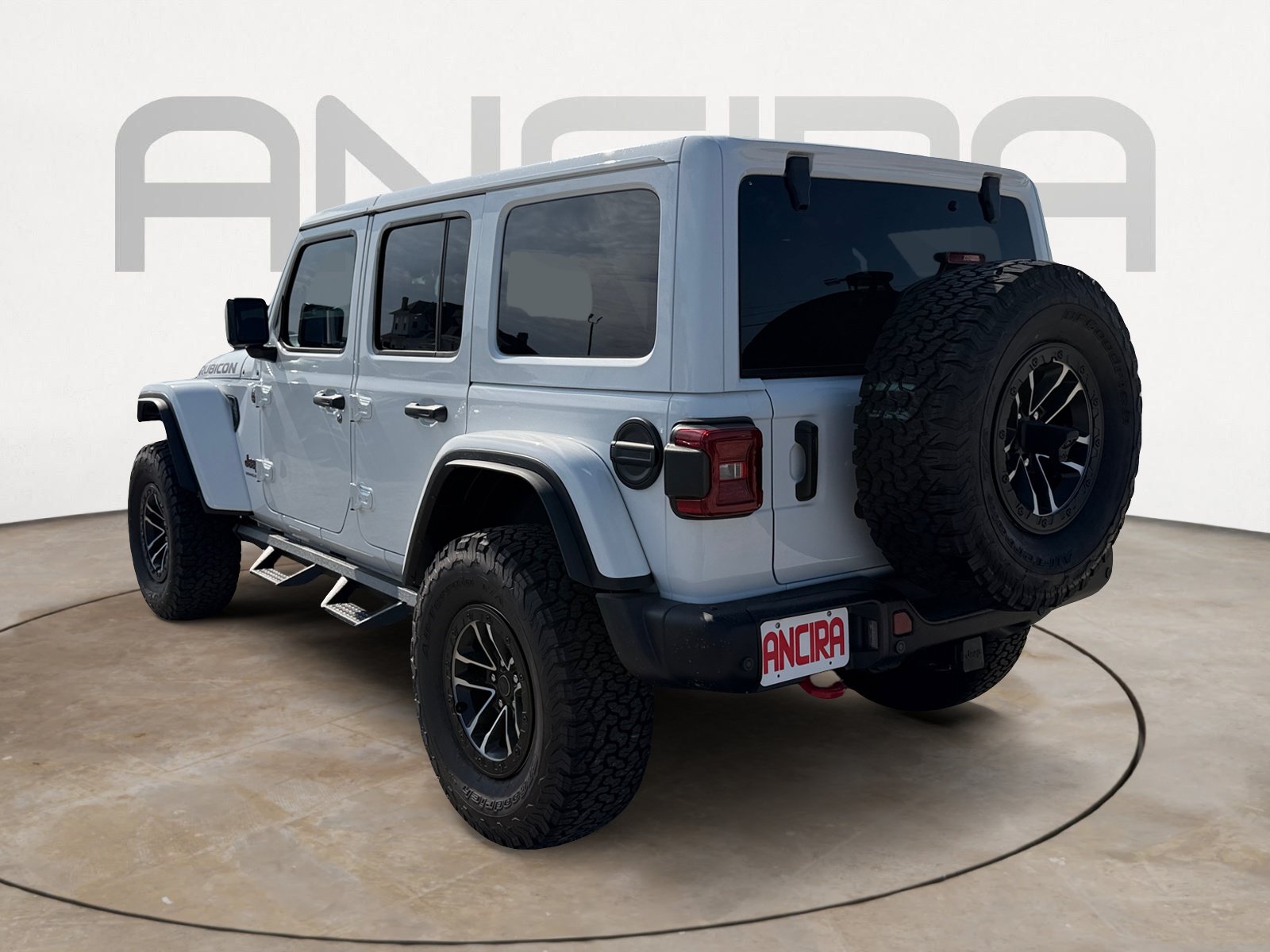 Used 2025 Jeep Wrangler Unlimited Rubicon AWD/4WD image 7