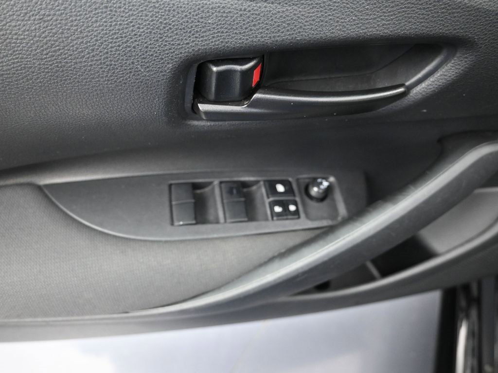 Used 2023 Toyota Corolla LE image 10
