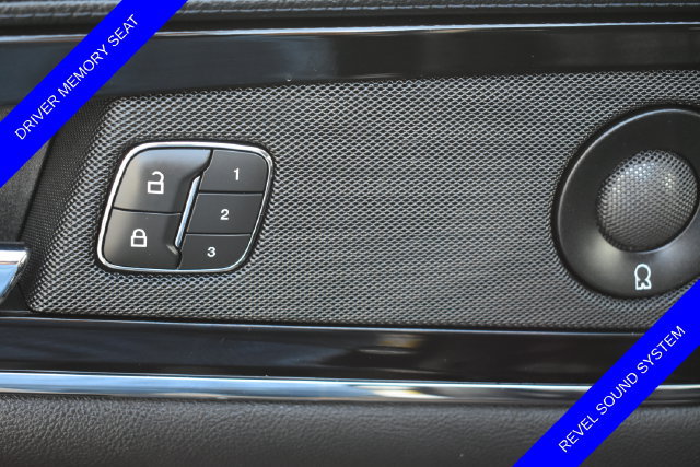 Used 2022 Lincoln Nautilus Reserve w/ Monochromatic Package AWD/4WD image 6