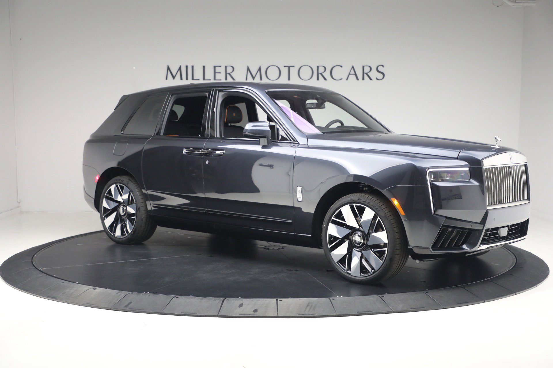 New 2026 Rolls-Royce Cullinan image 12