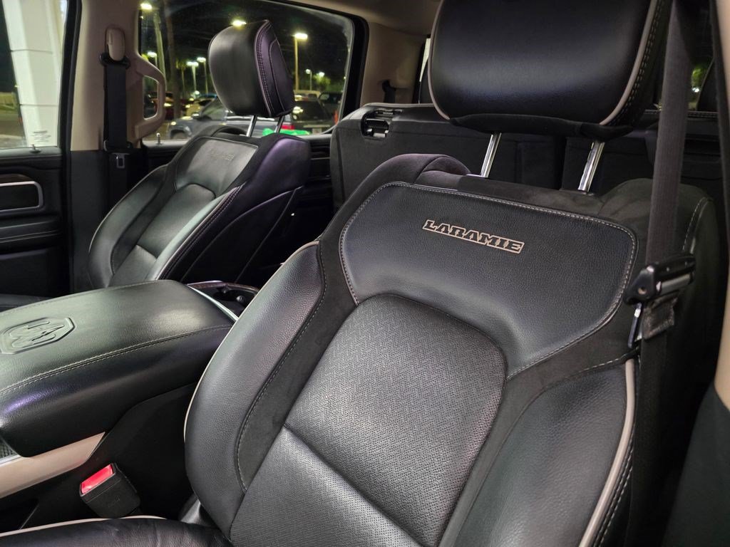 Used 2020 RAM 1500 Laramie RWD image 20