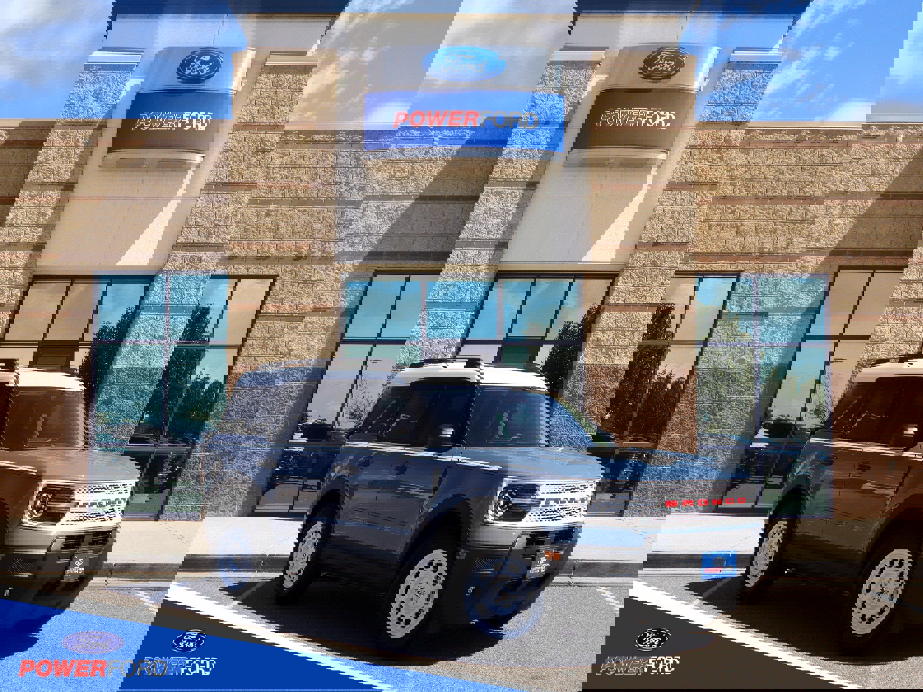 New 2025 Ford Bronco Sport Heritage w/ Convenience Package image 1