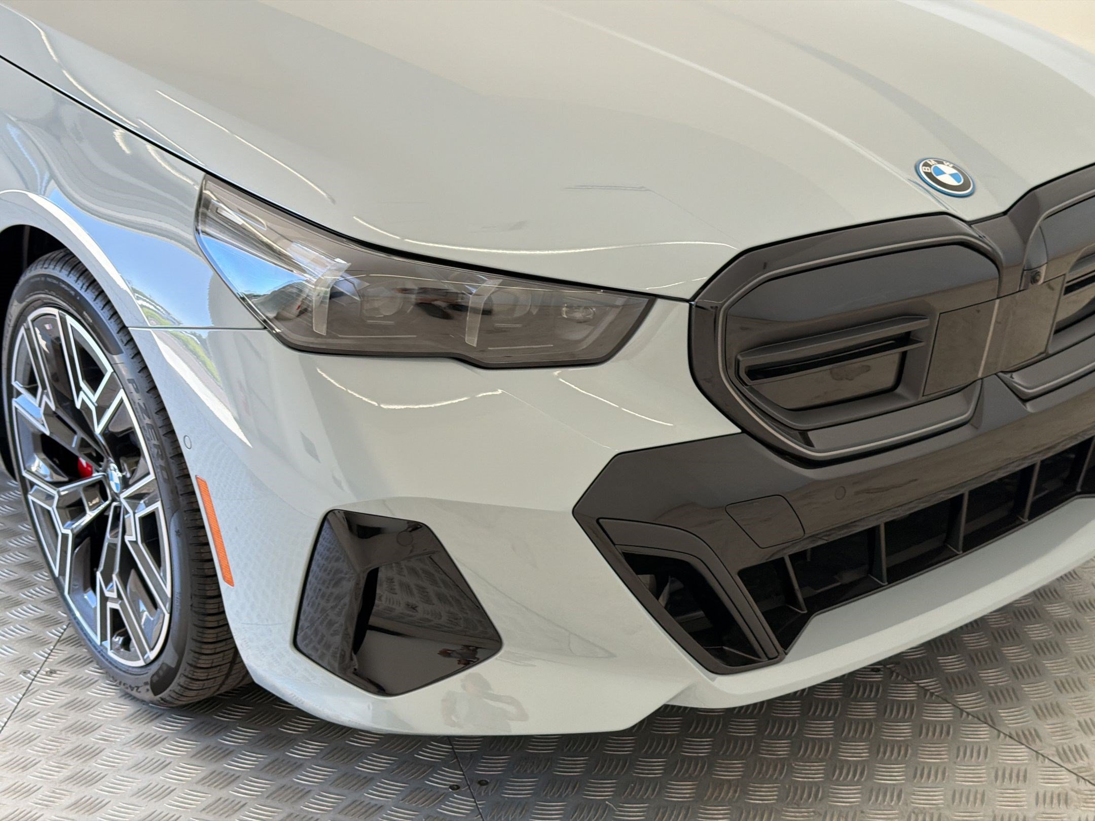 New 2026 BMW i5 M60 AWD/4WD image 11