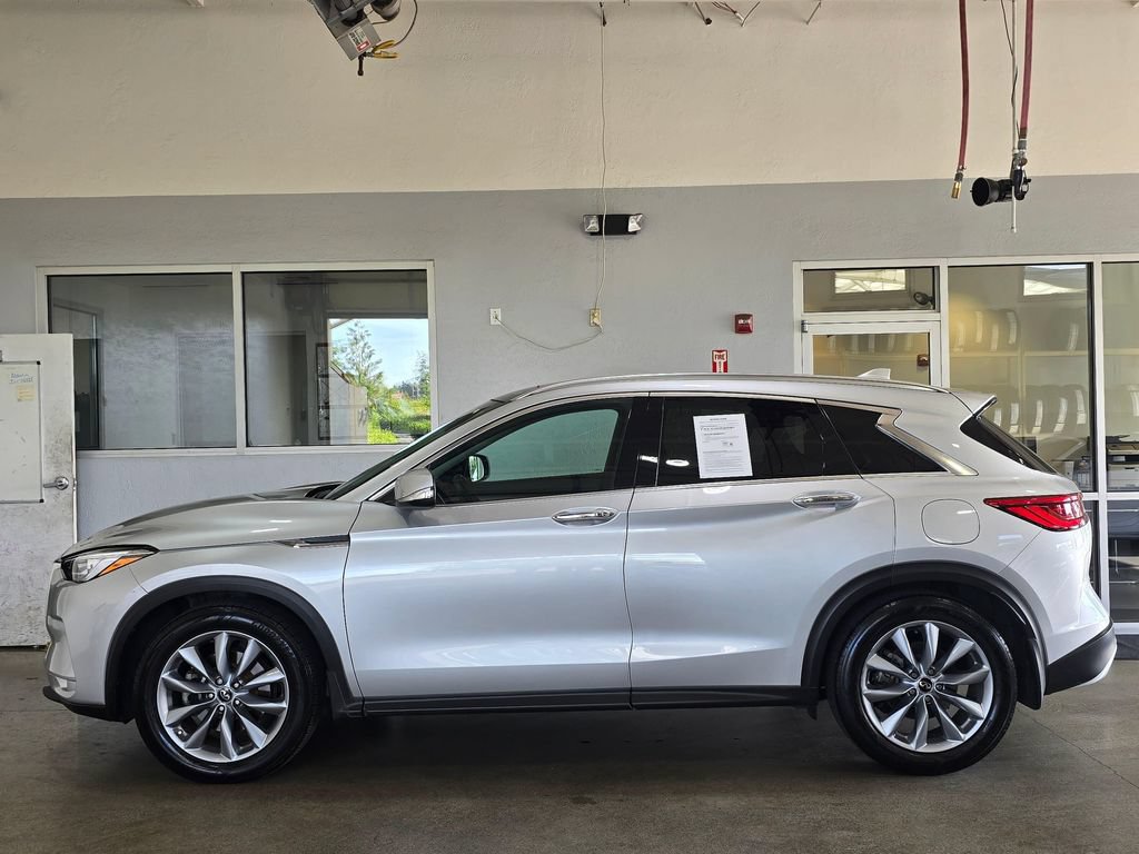 Used 2019 INFINITI QX50 Luxe w/ Navigation Package AWD/4WD image 7