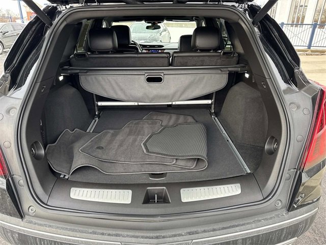 Certified 2022 Cadillac XT5 Premium Luxury image 6